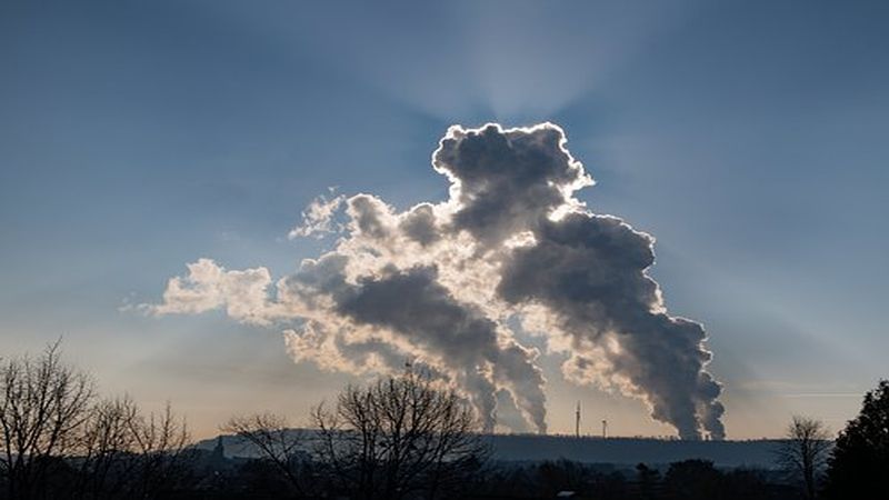 dymiące kominy